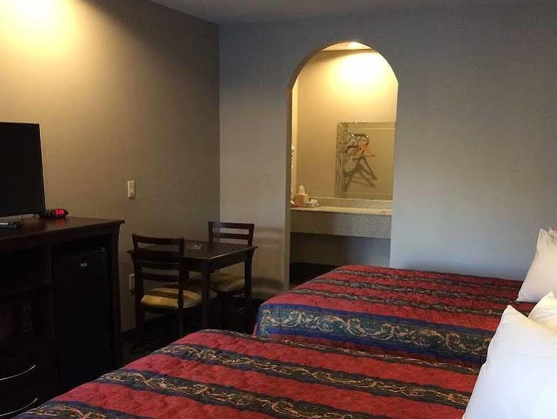 Classic Inn & Suites Humble Zewnętrze zdjęcie