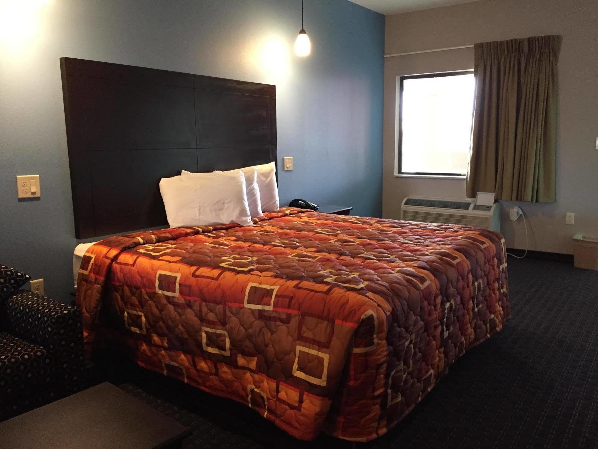 Classic Inn & Suites Humble Zewnętrze zdjęcie